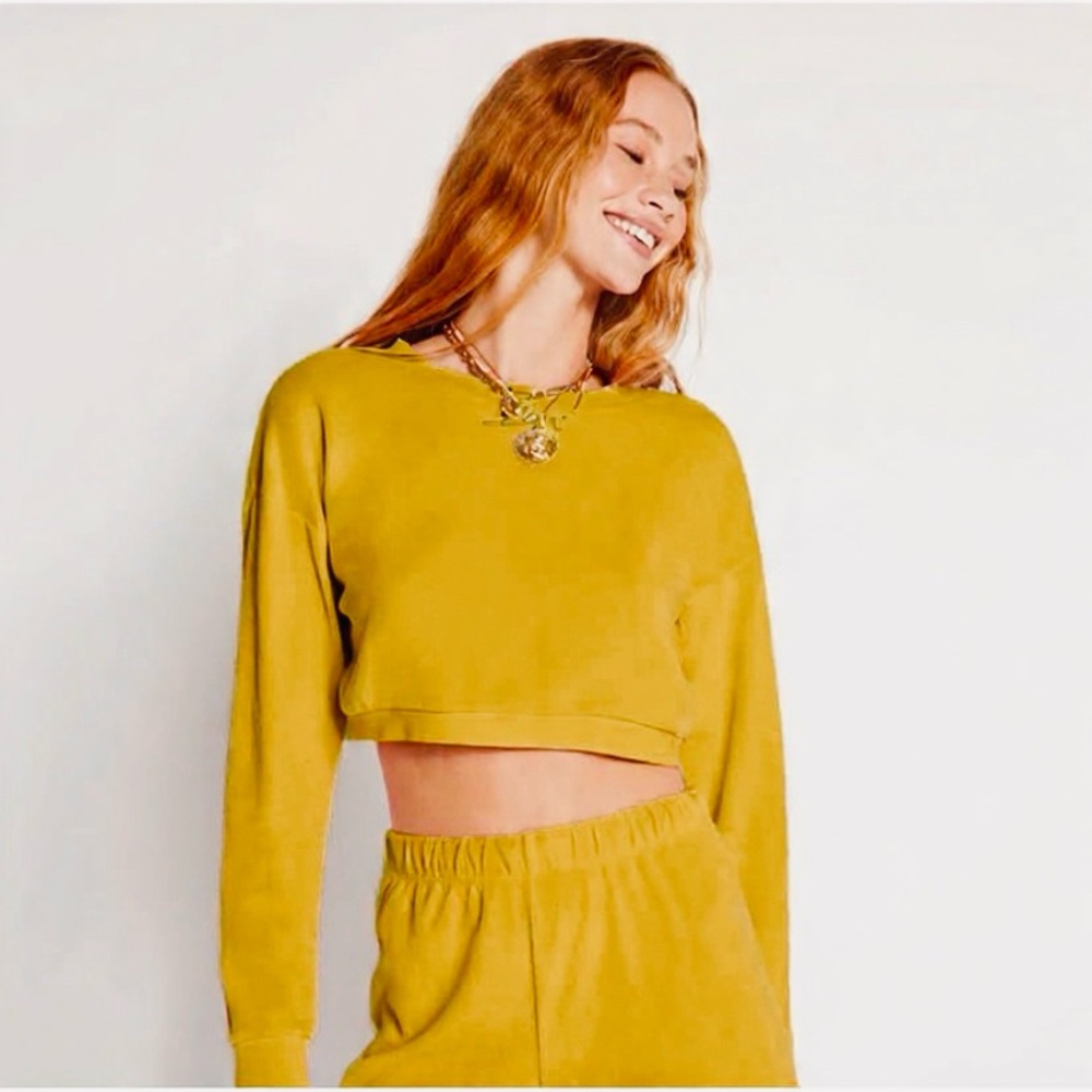 NWOT SUZIE KONDI Cropped Velour Top Kitrino Mustard Yellow